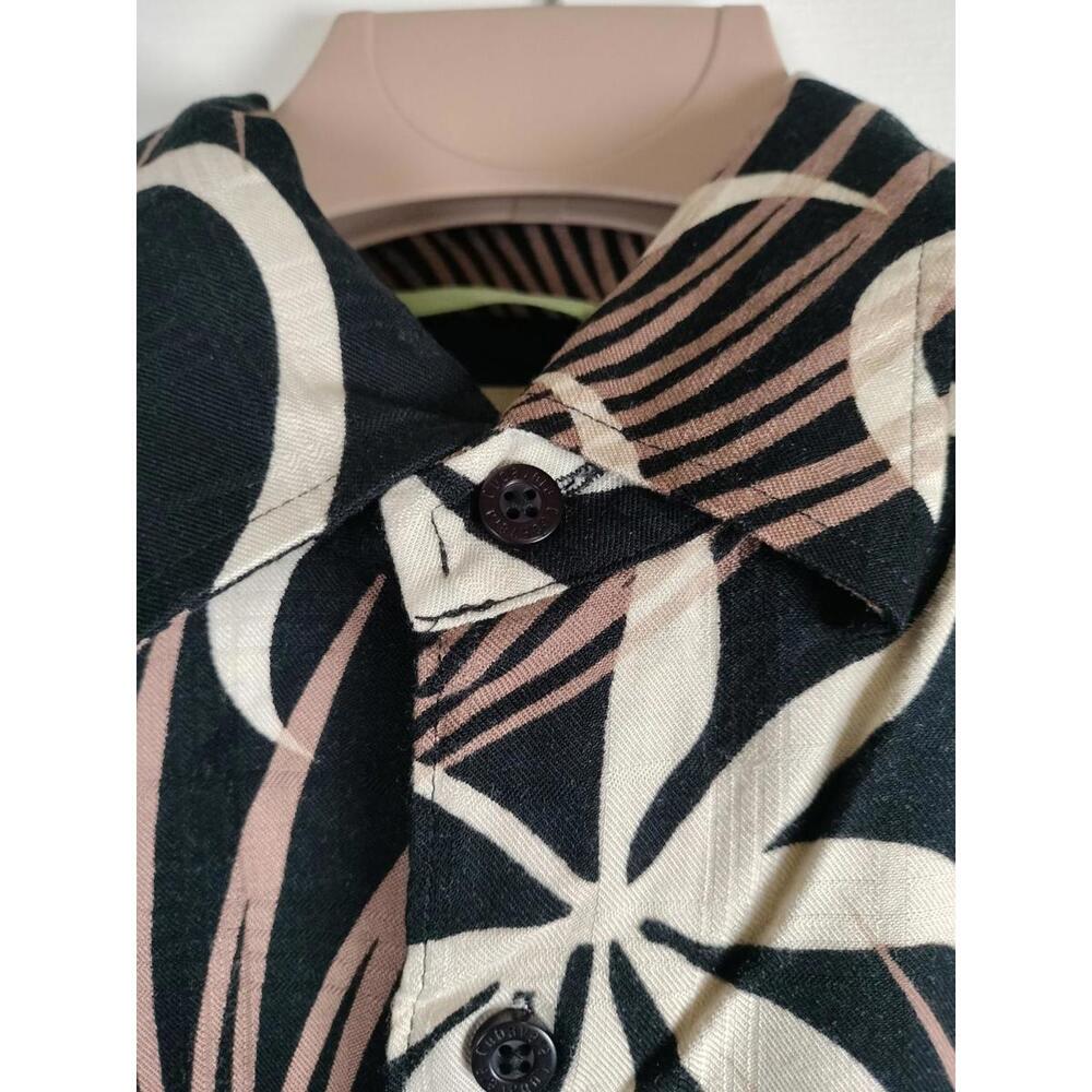 Cubavera Men's Large Rayon Hawaiian Shirt Black‎ Tan Palm Leaf Tropical Floral L - Picture 8 of 10